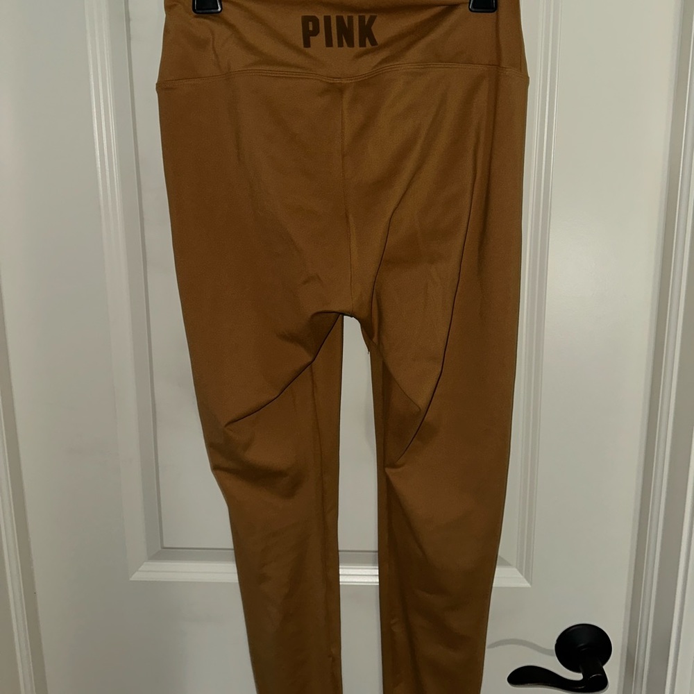 Pink active leggings